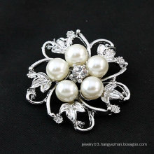 Hot Sale Flower Brooch Pearl Rhinestone Brooch With Zinc Alloy BH01